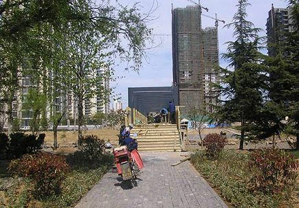 5c9ec3906562a(001)